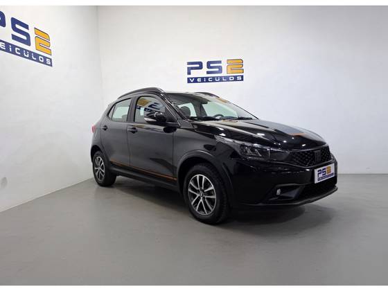 FIAT ARGO 1.3 FIREFLY FLEX TREKKING CVT FIAT ARGO 1.3 FIREFLY FLEX TREKKING CVT